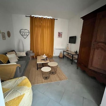 La Jolie Petite Maison Saint-Andre-les-Vergers ภายนอก รูปภาพ