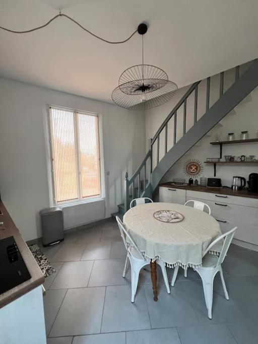 La Jolie Petite Maison Saint-Andre-les-Vergers ภายนอก รูปภาพ