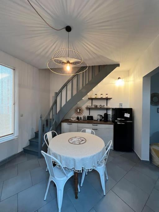 La Jolie Petite Maison Saint-Andre-les-Vergers ภายนอก รูปภาพ