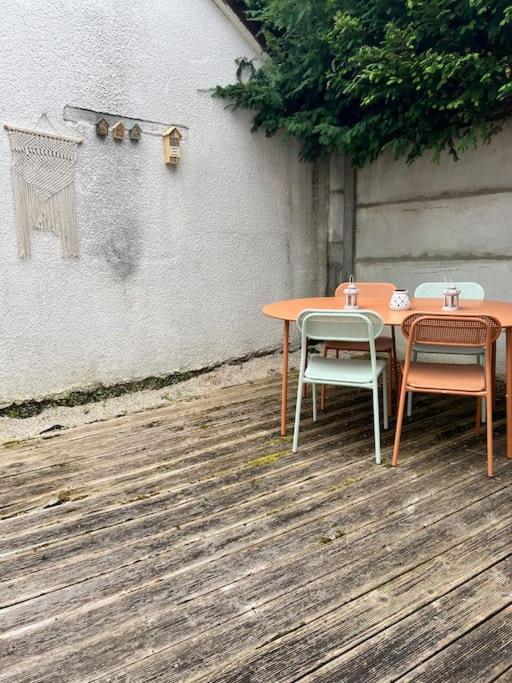 La Jolie Petite Maison Saint-Andre-les-Vergers ภายนอก รูปภาพ